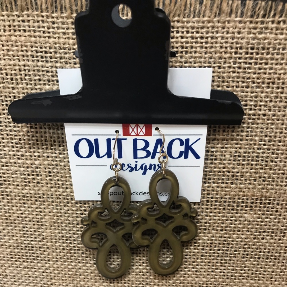 NWT Acrylic Hypoallergenic Earrings